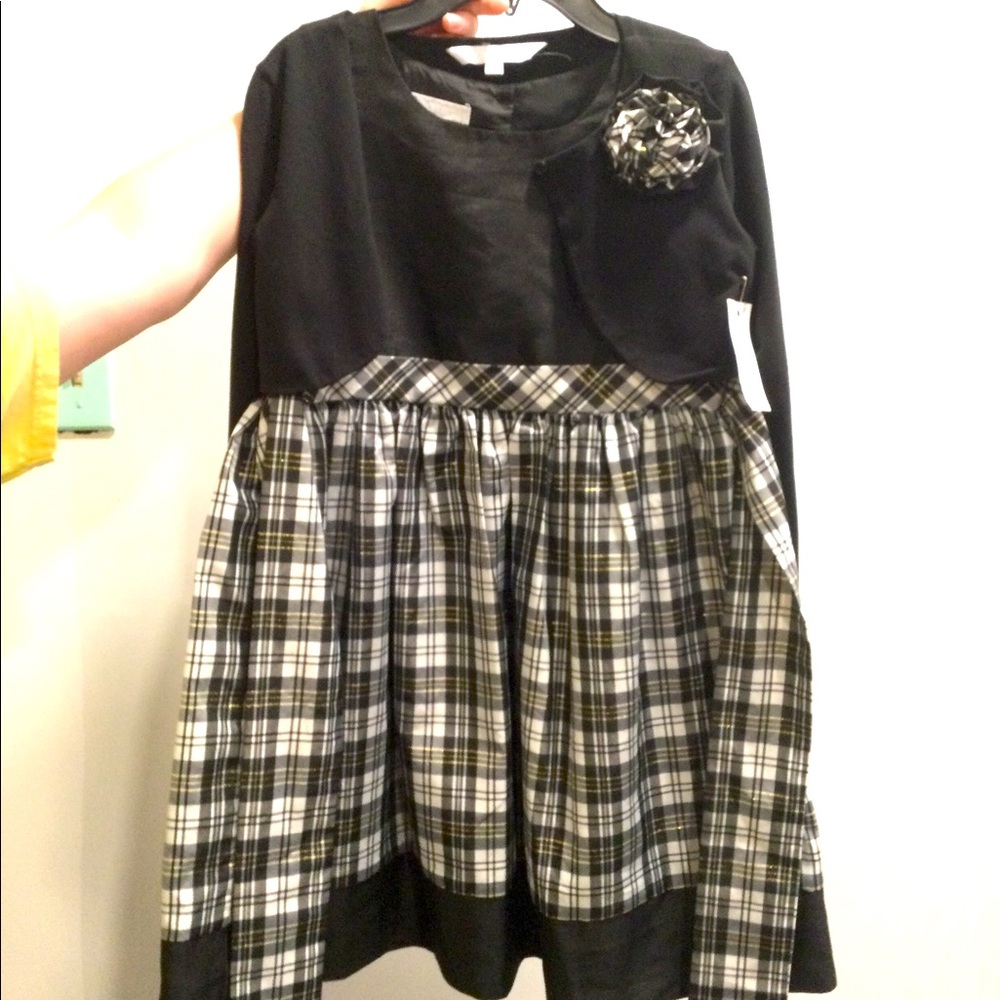 Black and white plaid